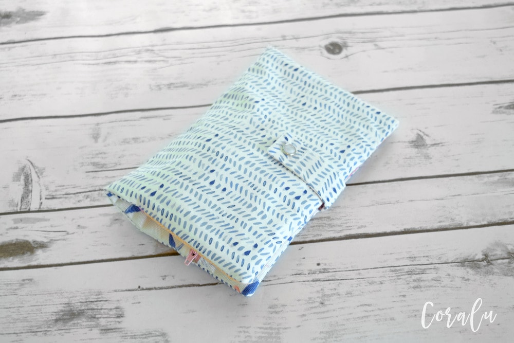 Fast, easy, and a great way to use up scraps, this pencil case pattern is perfect for back to school, sewing supplies, or even used as a makeup pouch!