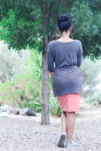 This womens pencil skirt sewing pattern gives you comfortable, flattering elegance, while its optional front bow detailing is a show stopper!